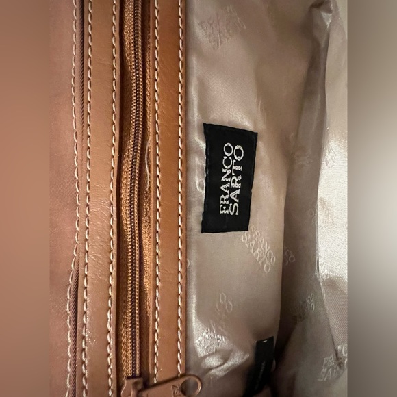 FRANCO SARTO LIKE NEW! BEAUTIFUL PURSE IN COGNAC! - Picture 10 of 12